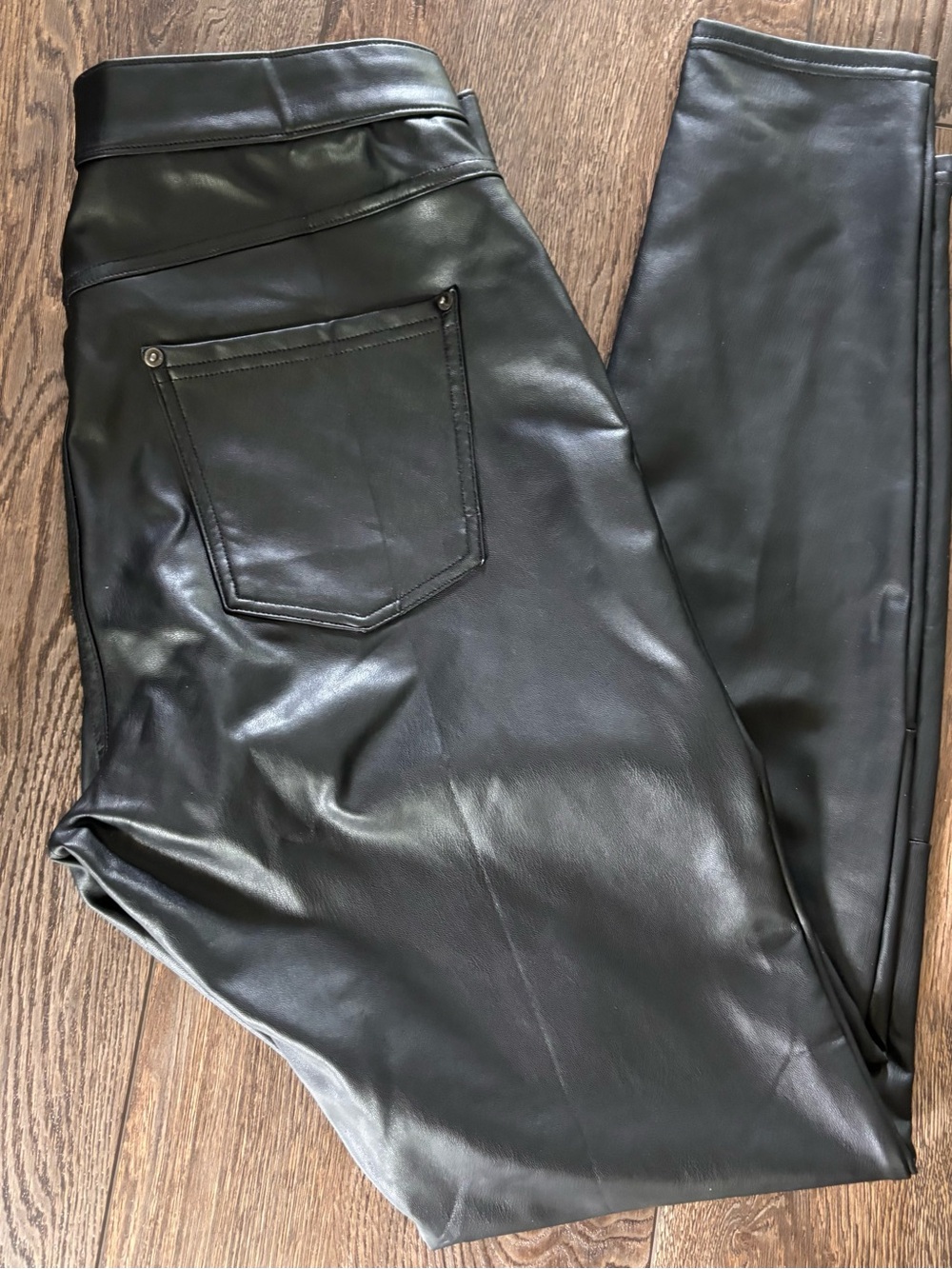 HUE high quality leggings M